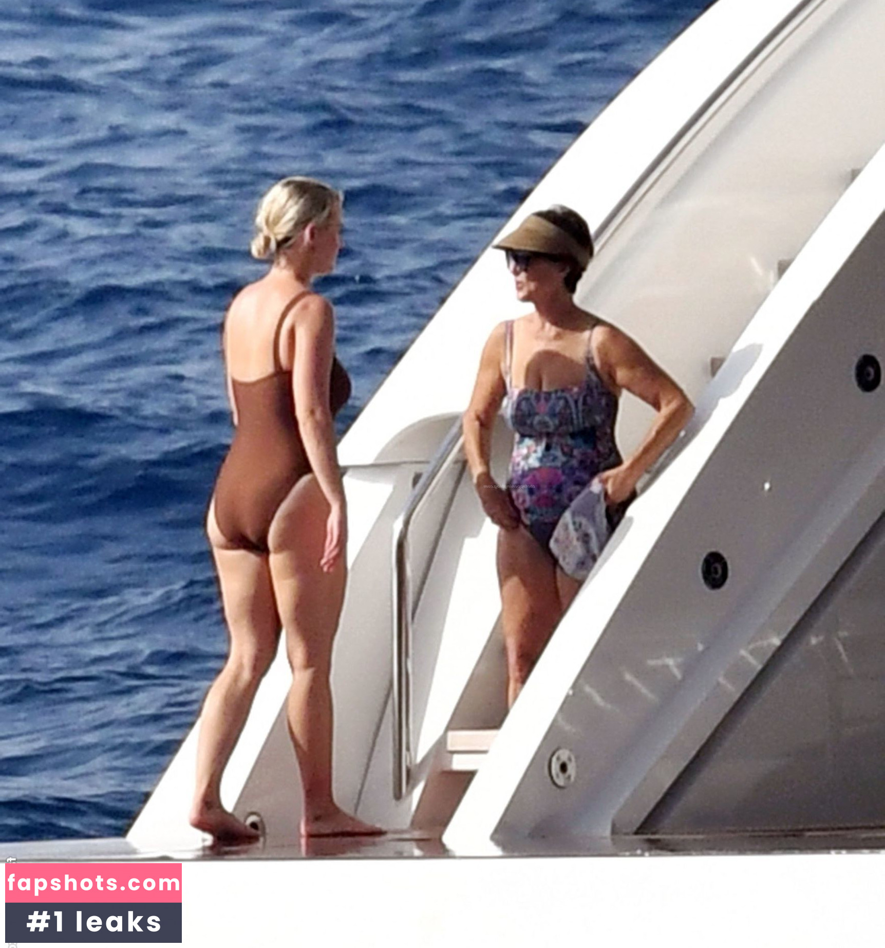 Katy Perry gallery photo #3411