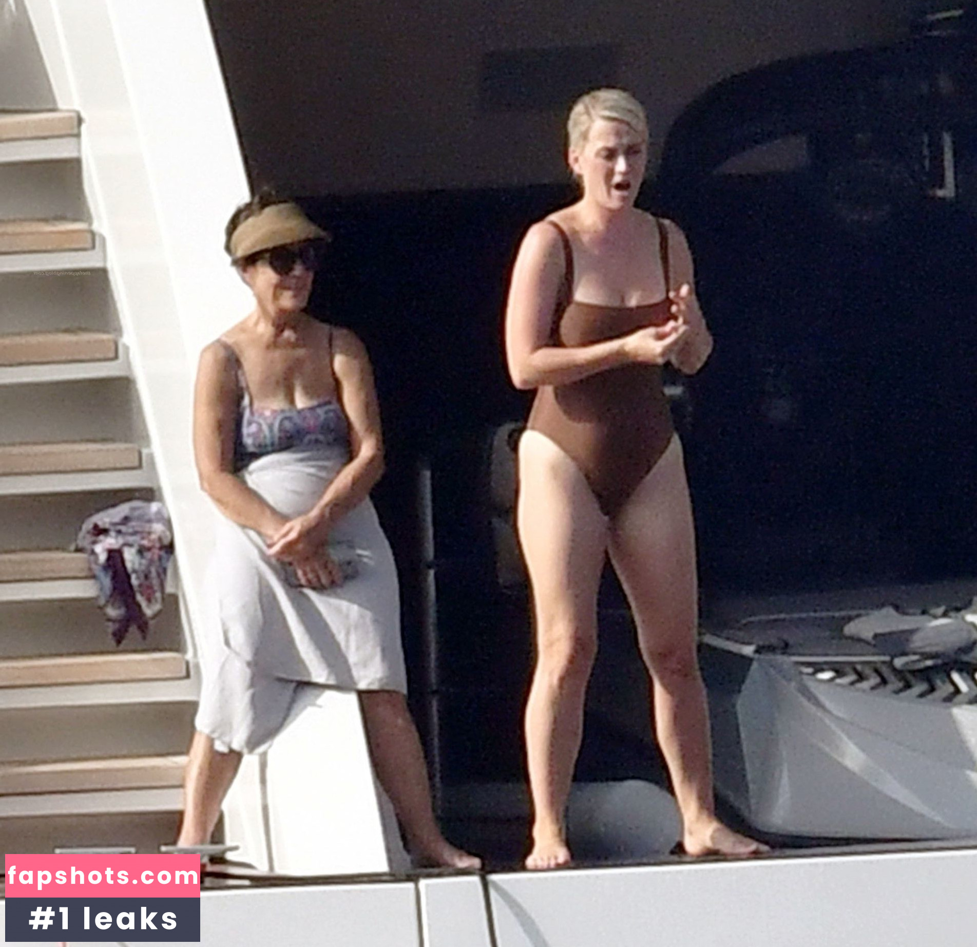 Katy Perry gallery photo #3422