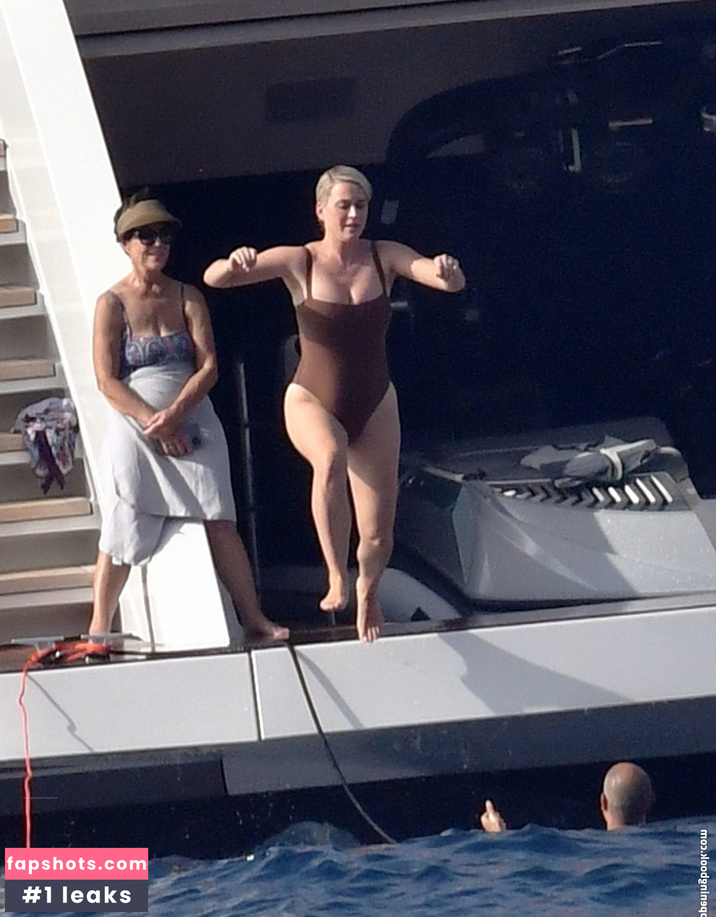 Katy Perry gallery photo #3423