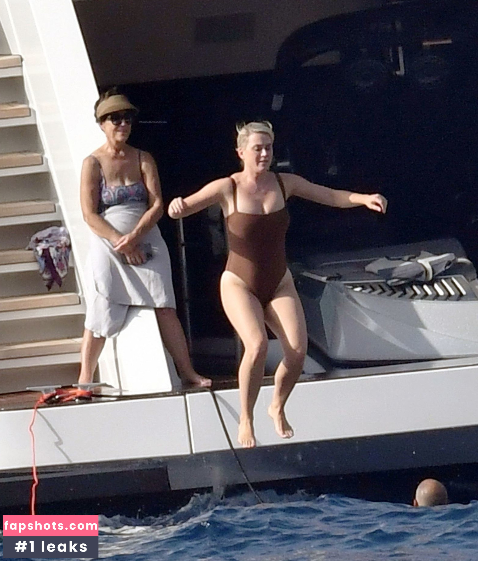 Katy Perry gallery photo #3424