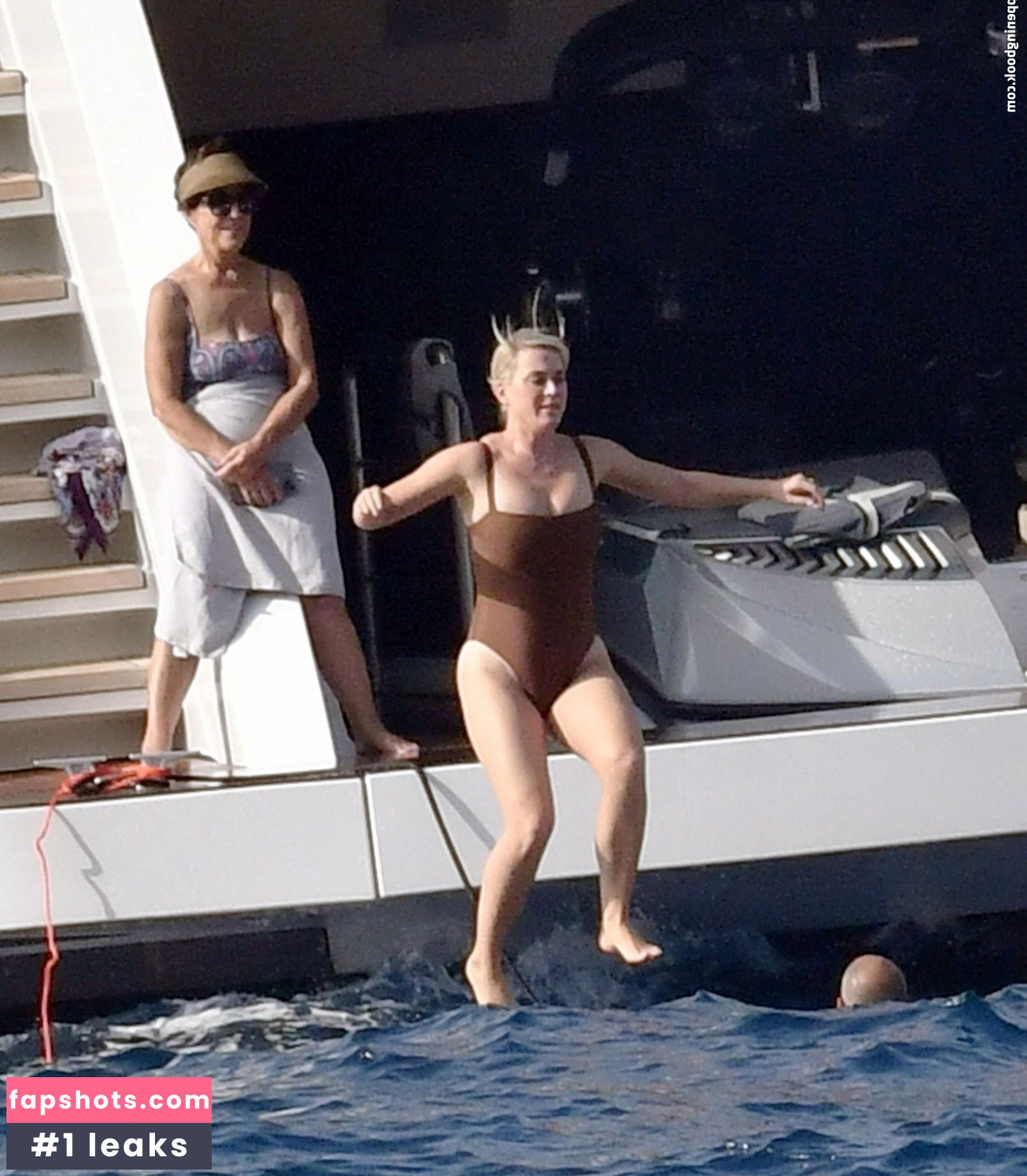 Katy Perry gallery photo #3425