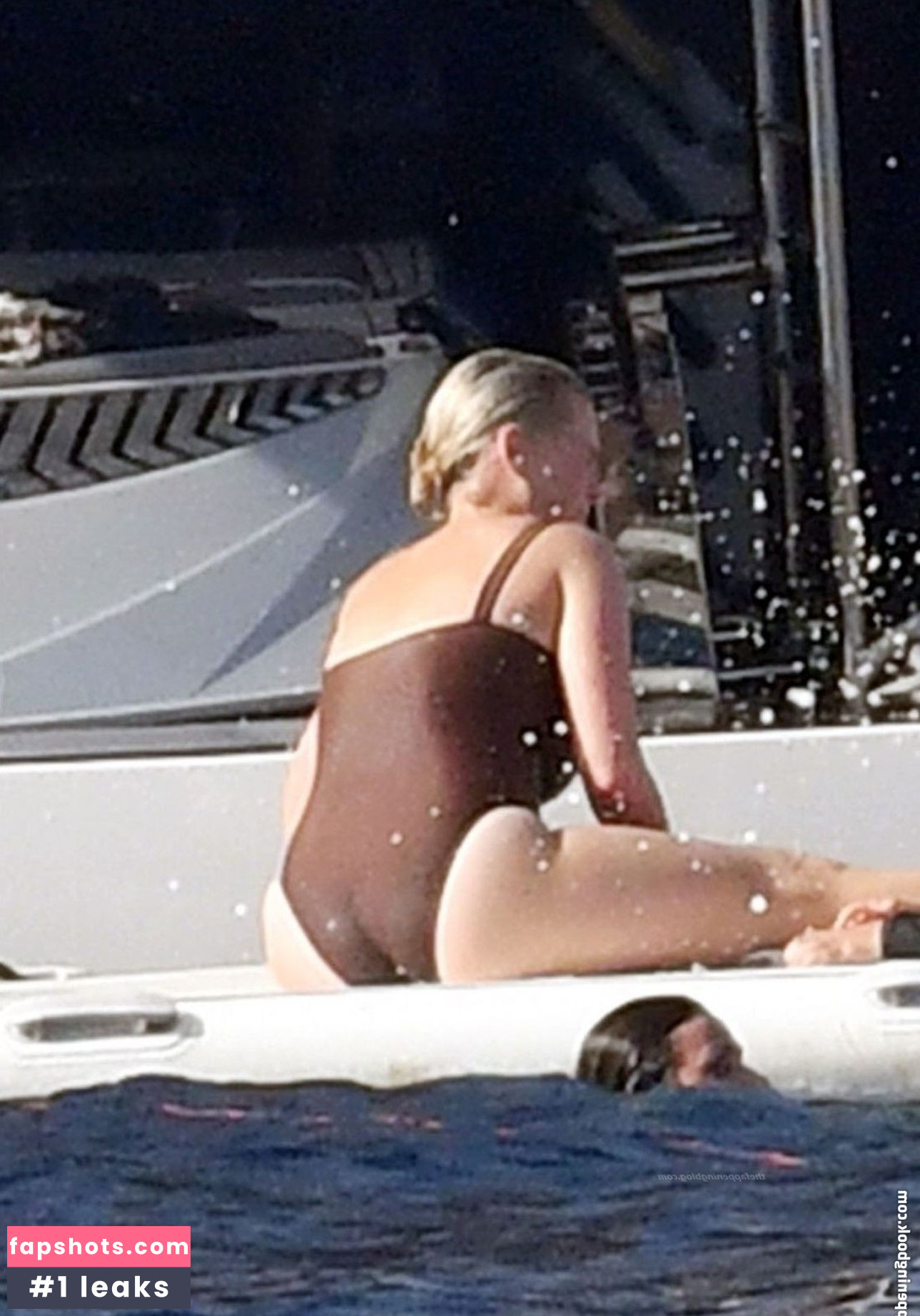 Katy Perry gallery photo #3427