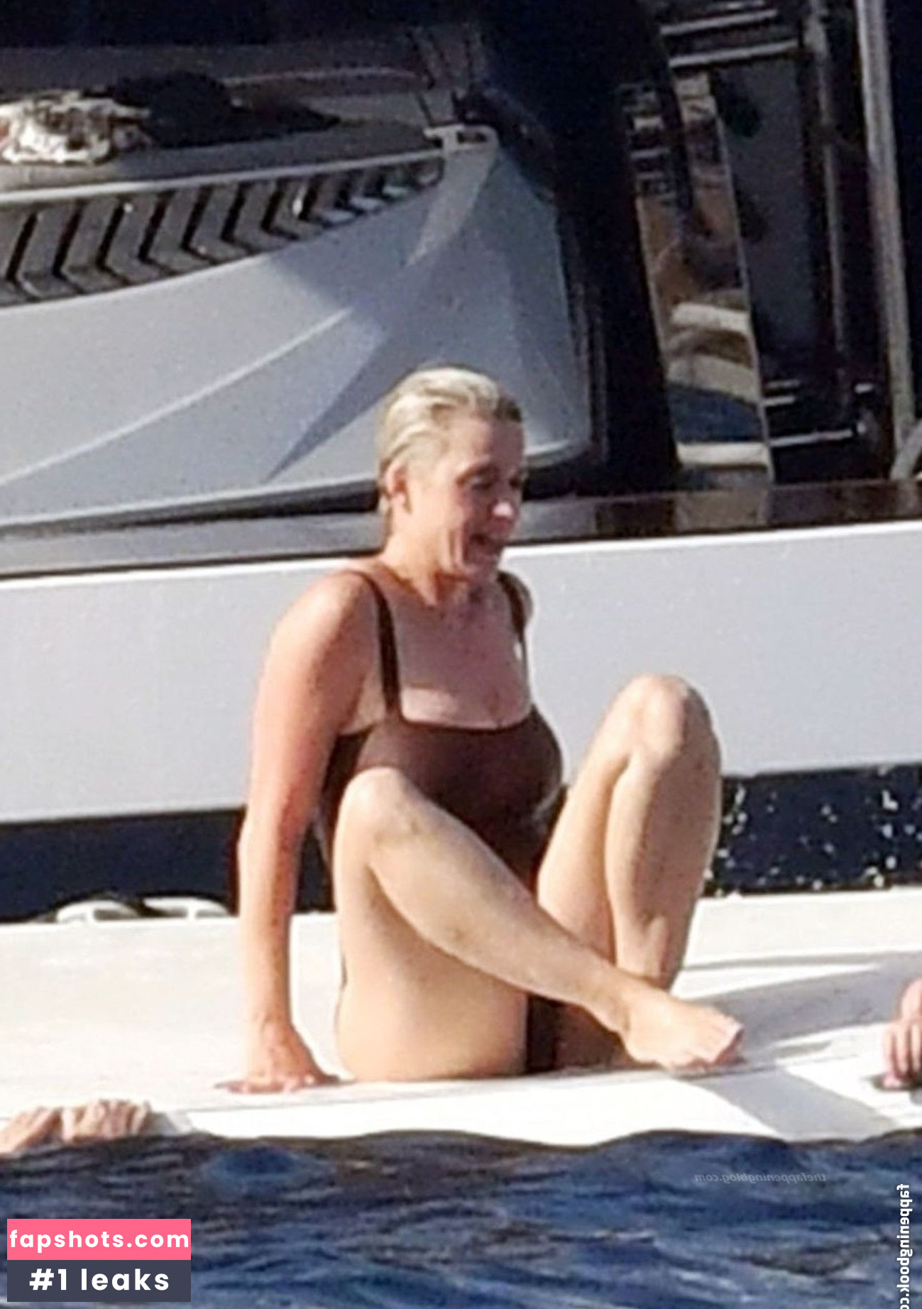 Katy Perry gallery photo #3430