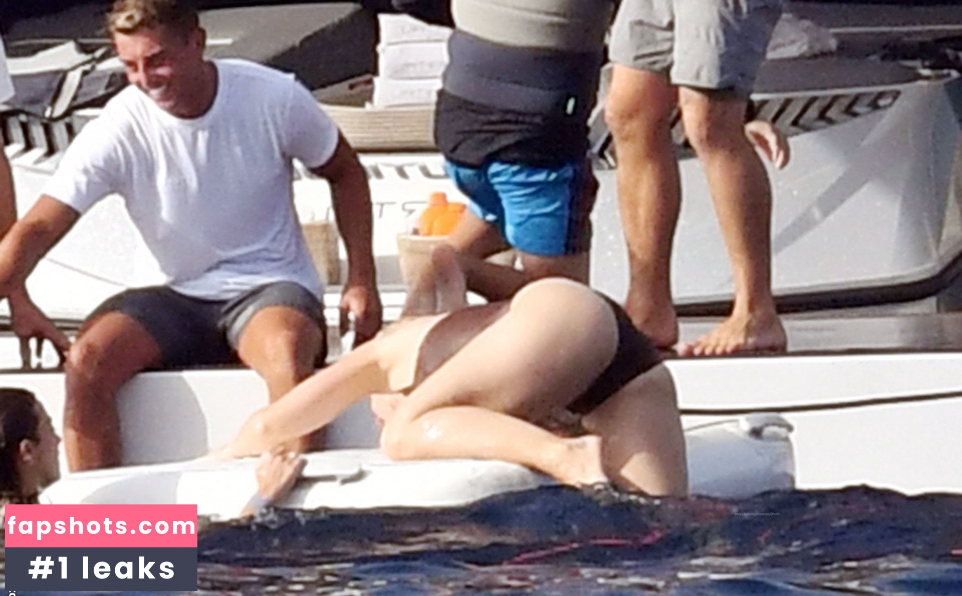 Katy Perry gallery photo #3433