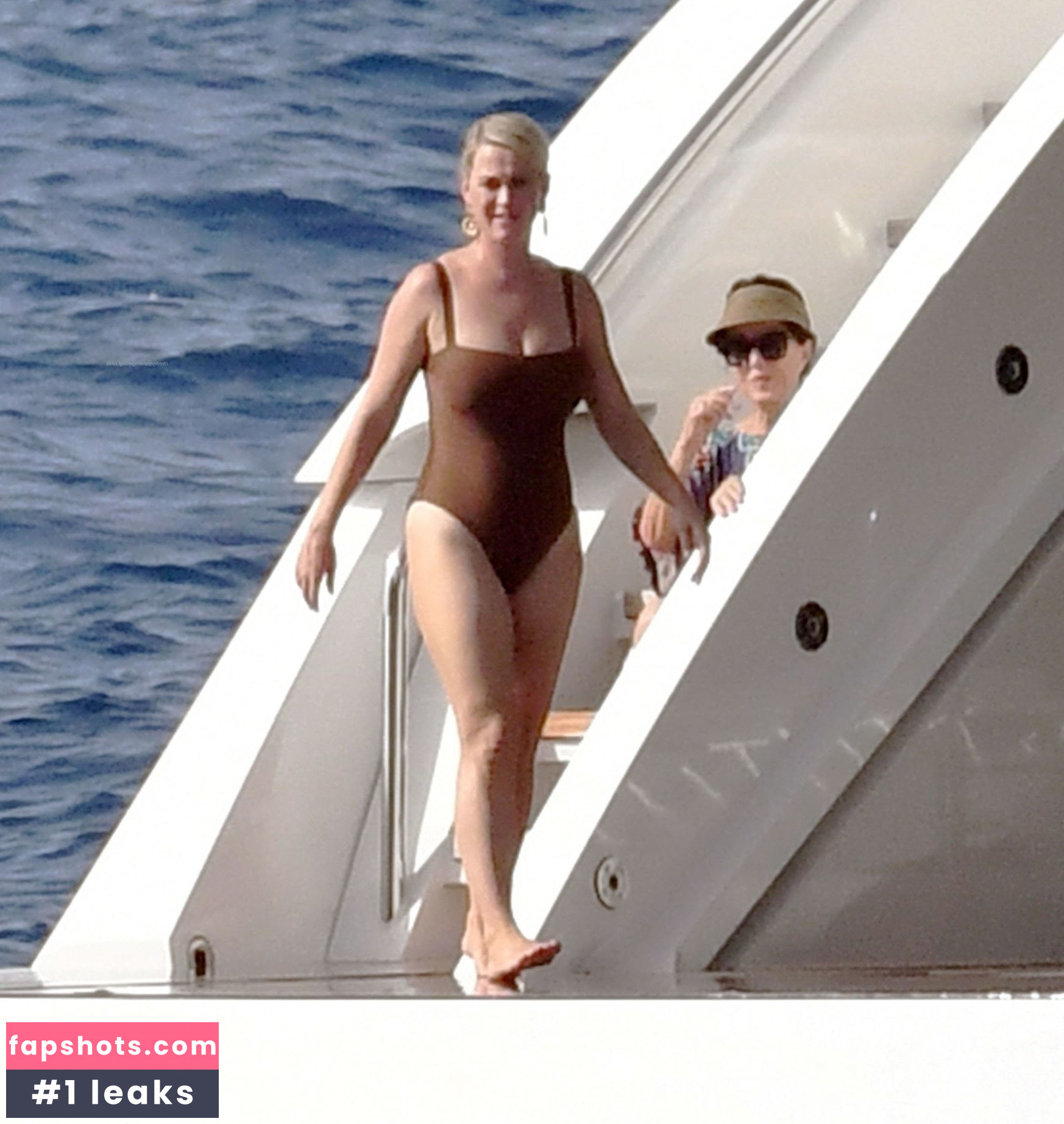 Katy Perry gallery photo #3443