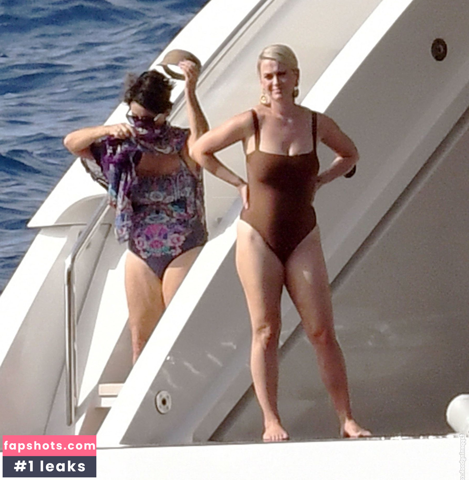 Katy Perry gallery photo #3447