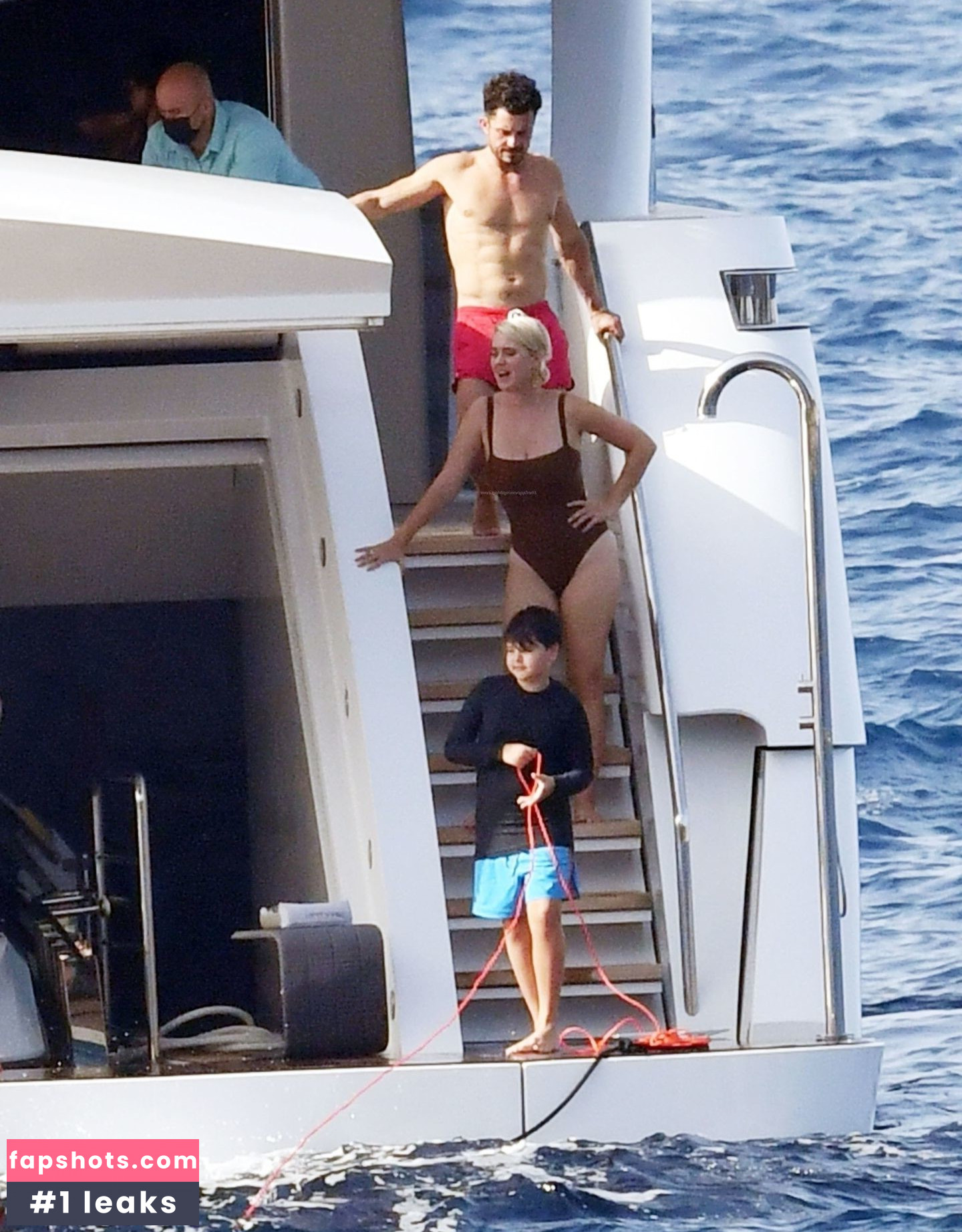 Katy Perry gallery photo #3451