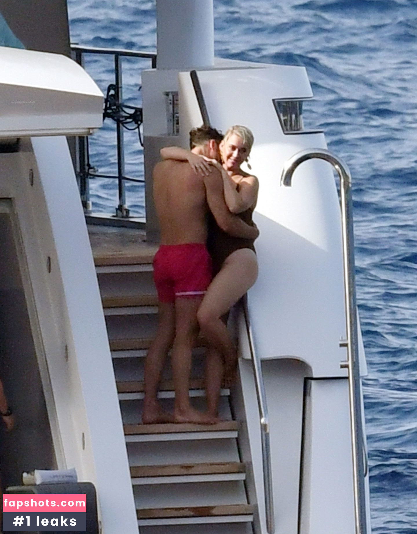 Katy Perry gallery photo #3472