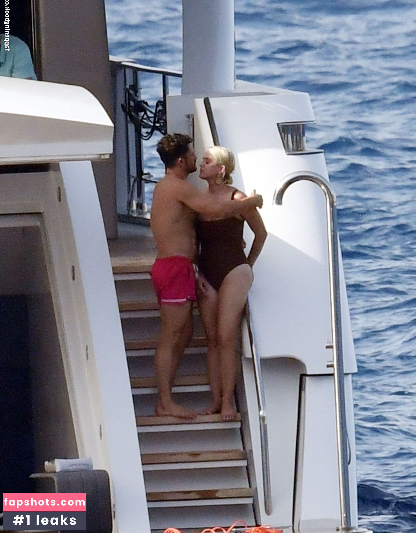 Katy Perry gallery photo #3478