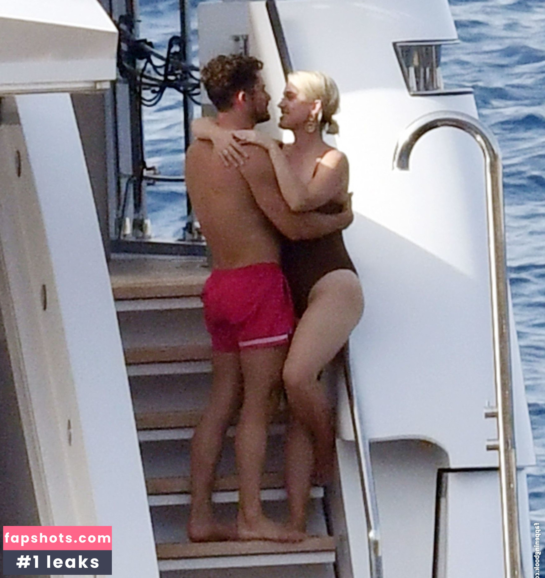 Katy Perry gallery photo #3486