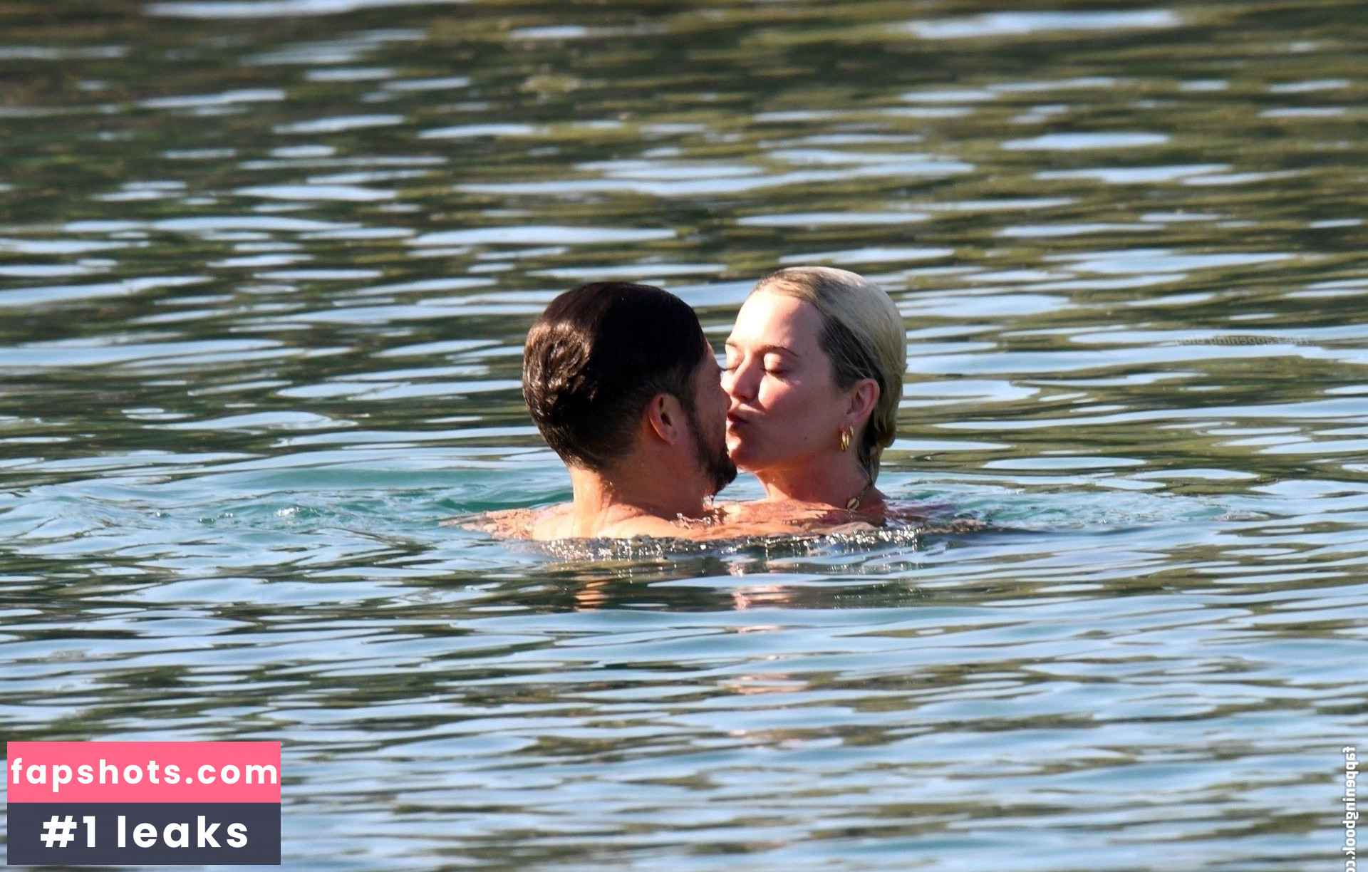 Katy Perry gallery photo #3501