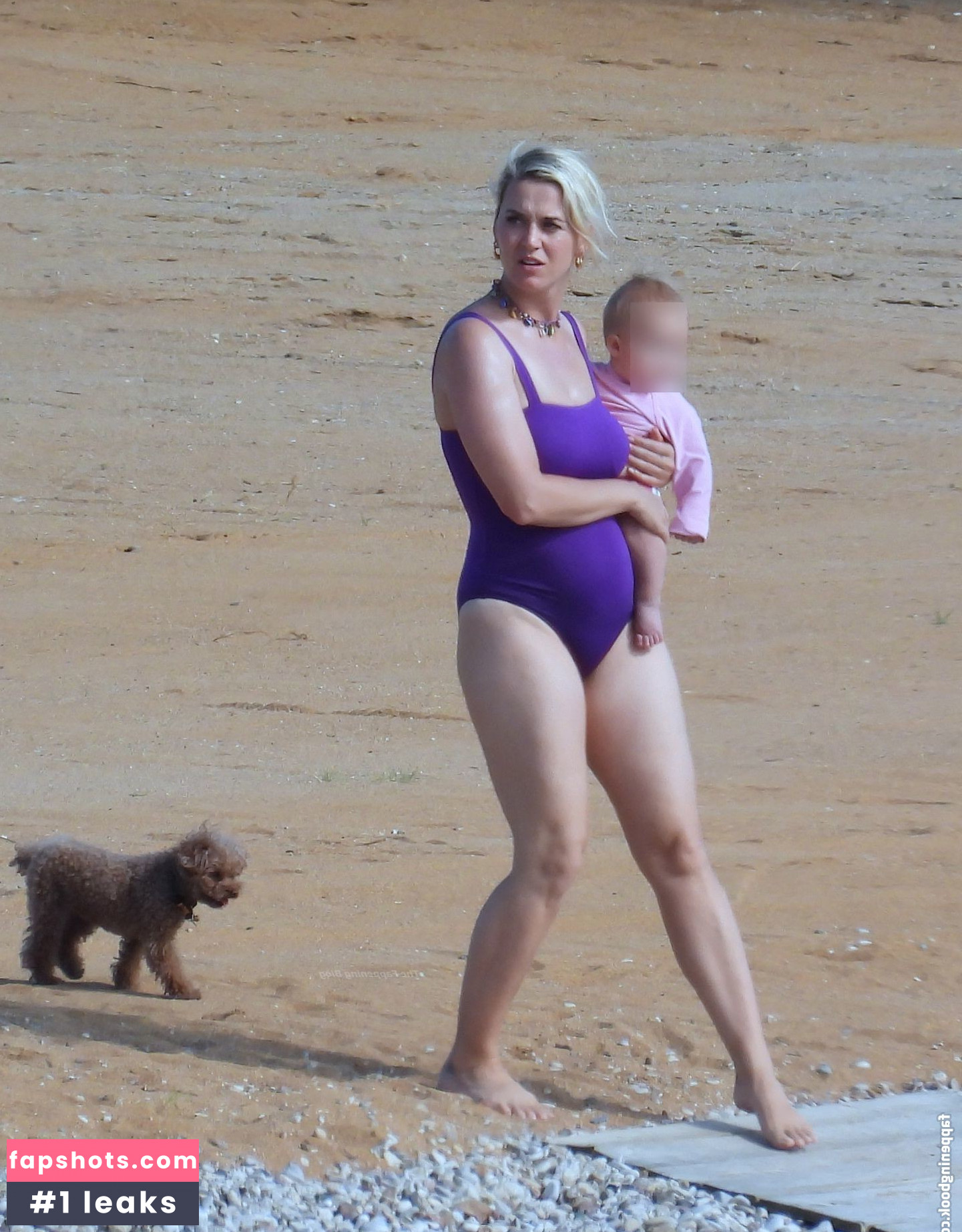 Katy Perry gallery photo #3534