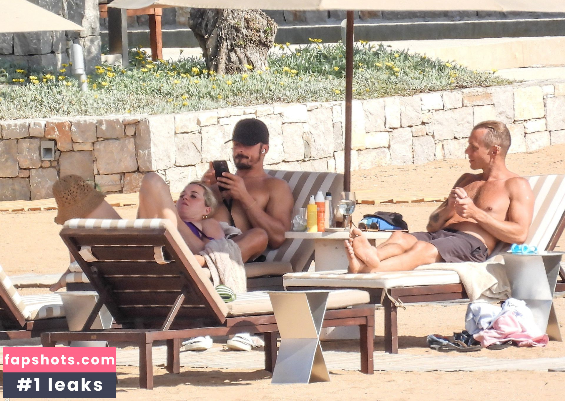 Katy Perry gallery photo #3567