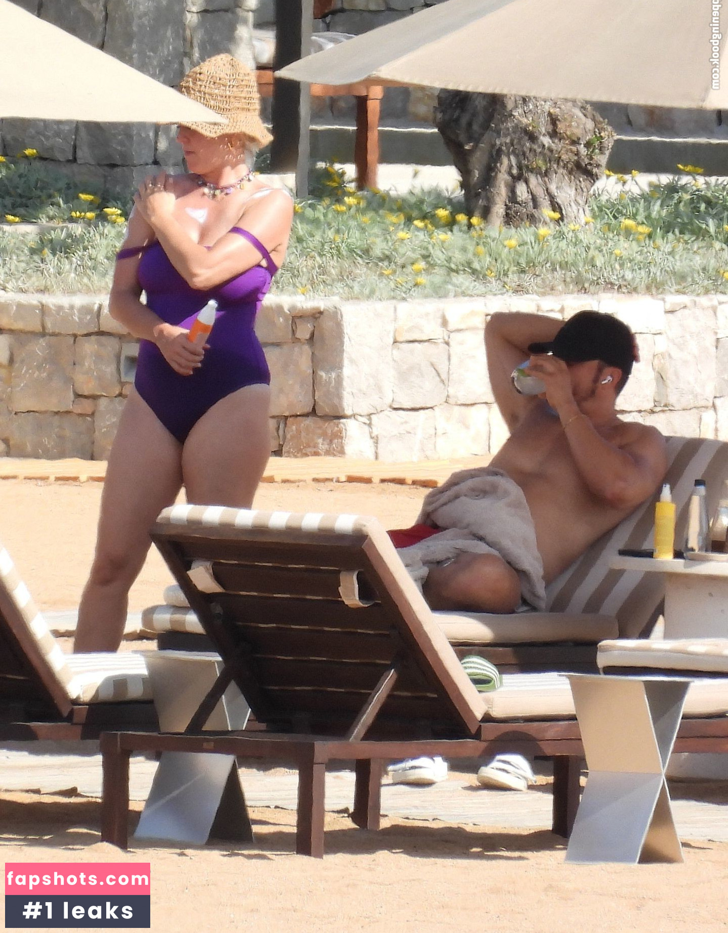 Katy Perry gallery photo #3570