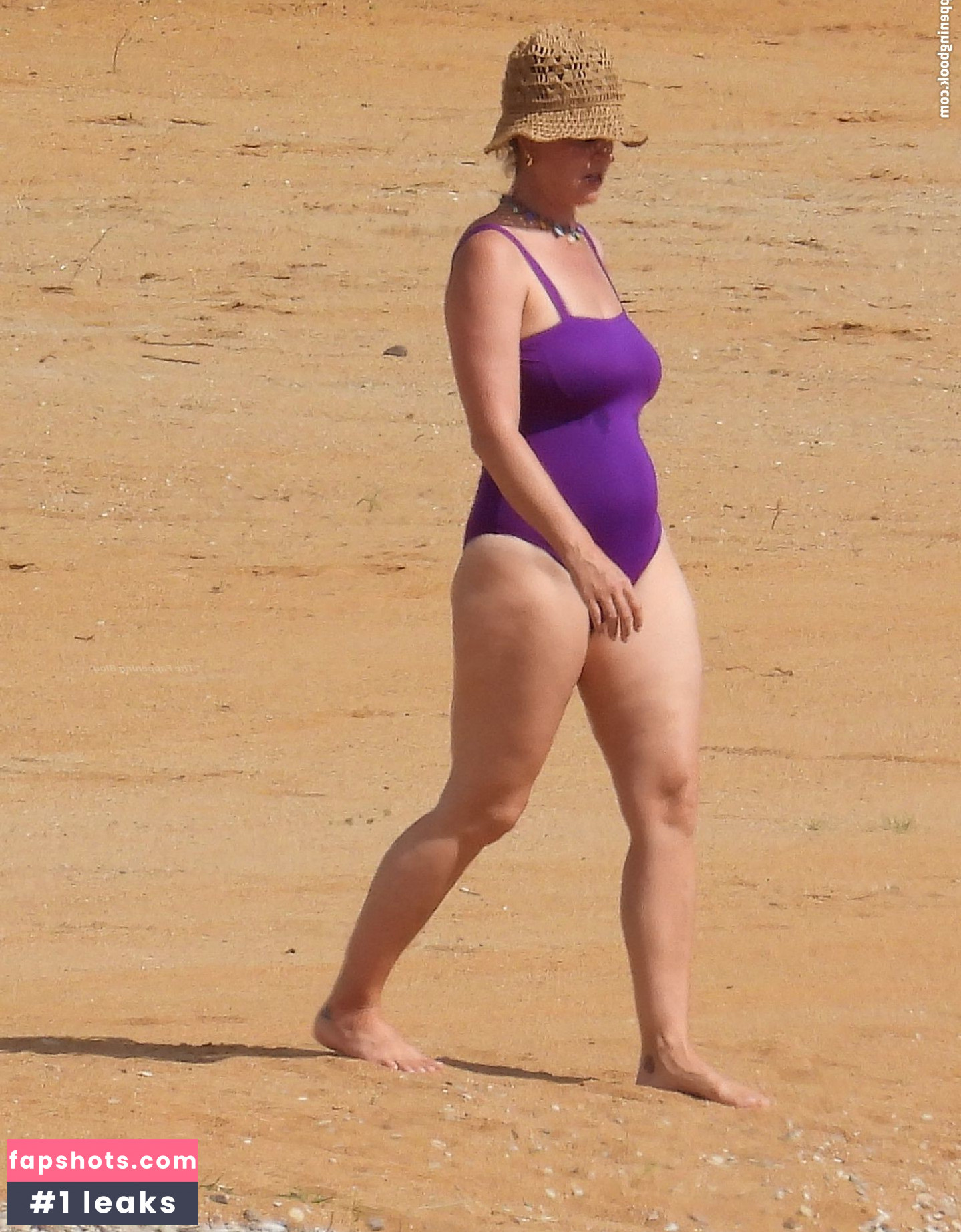 Katy Perry gallery photo #3583