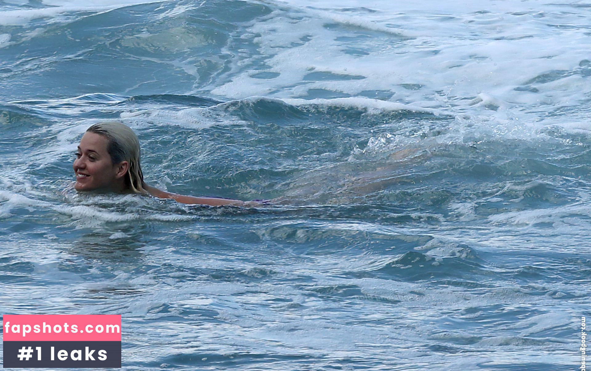 Katy Perry gallery photo #3630