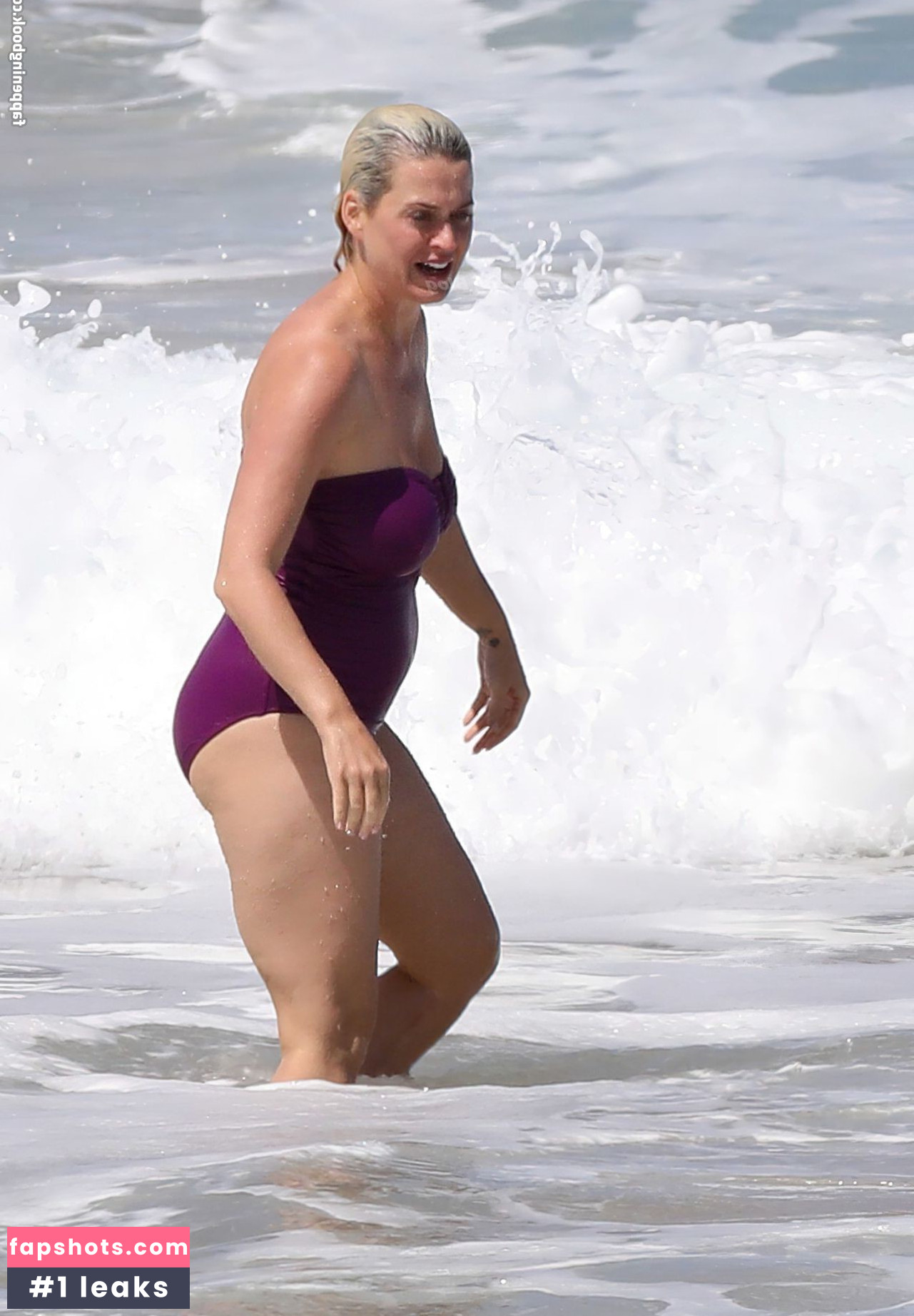 Katy Perry gallery photo #3665