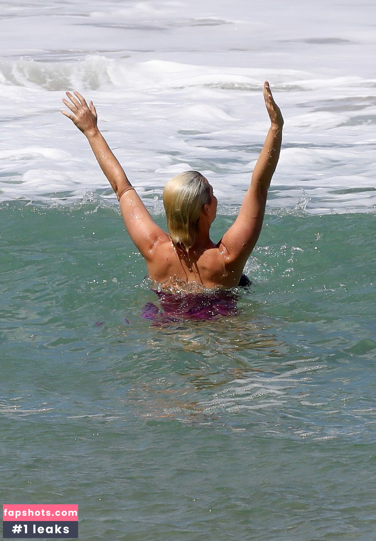 Katy Perry gallery photo #3668