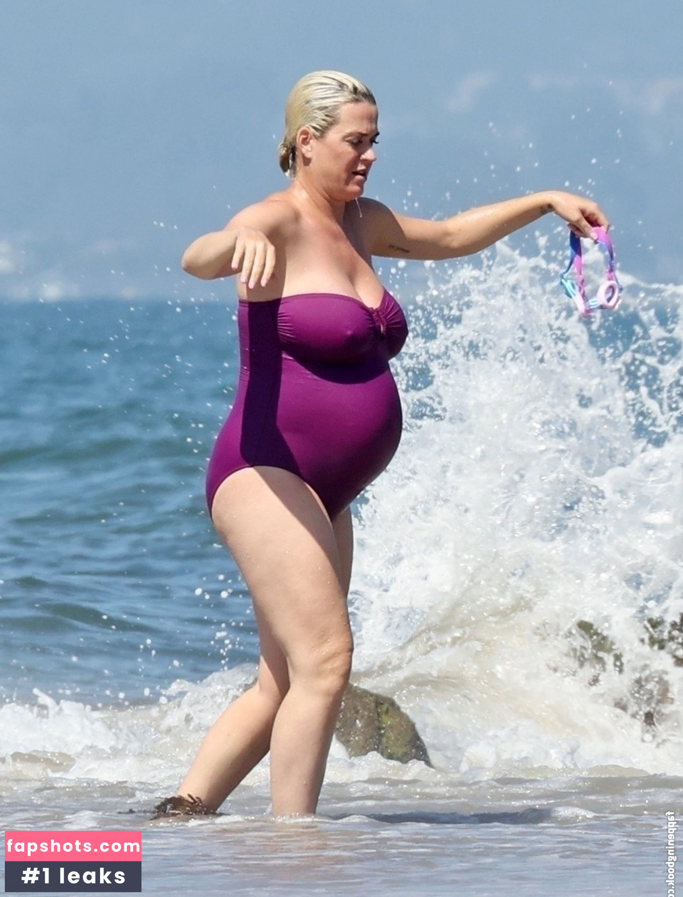 Katy Perry gallery photo #3704