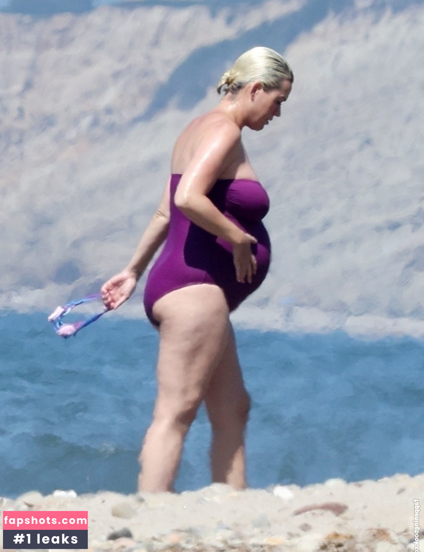 Katy Perry gallery photo #3706