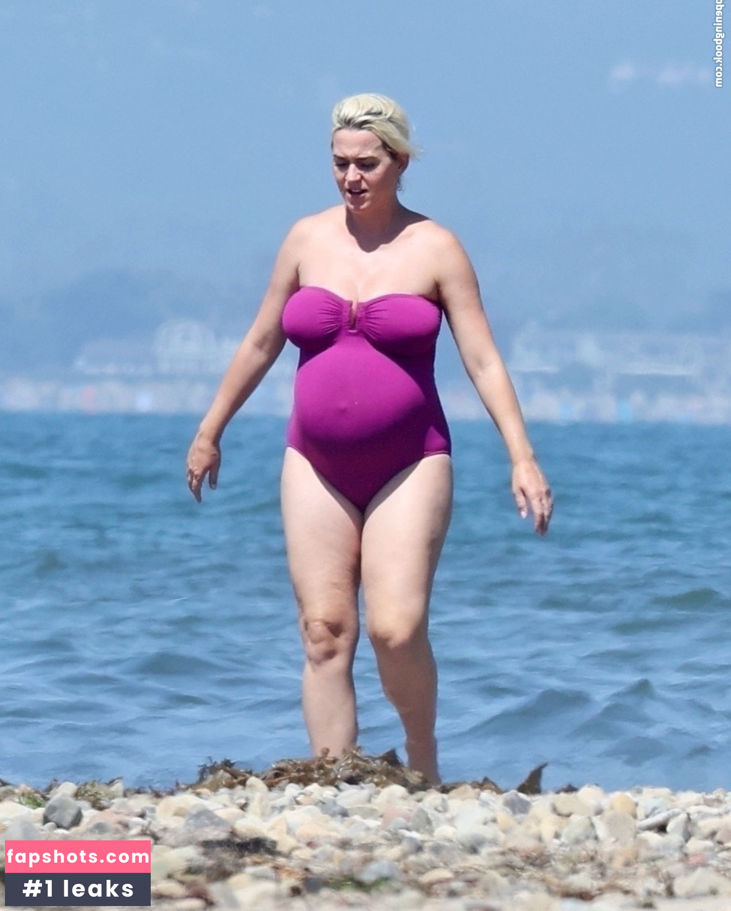 Katy Perry gallery photo #3712