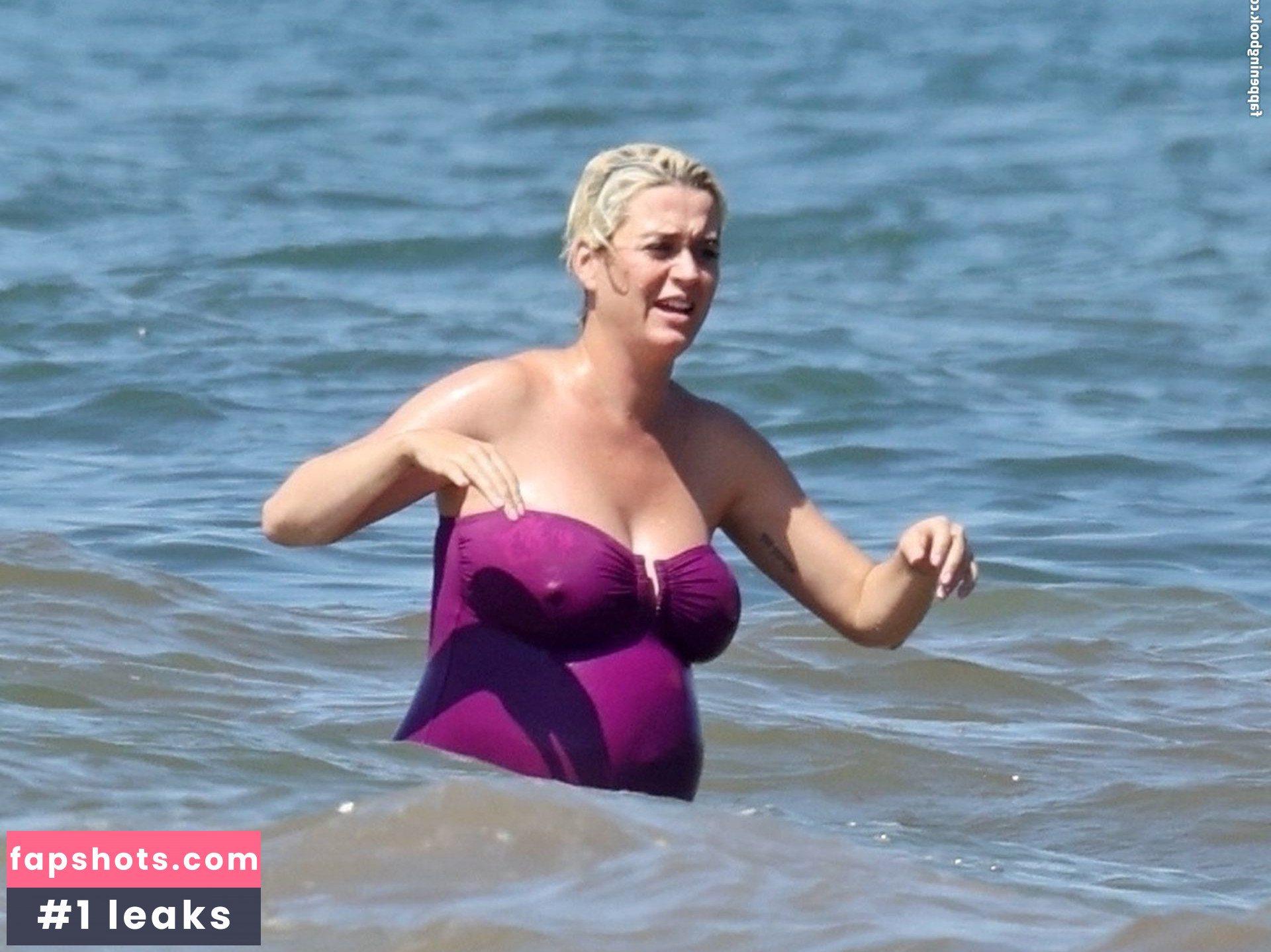 Katy Perry gallery photo #3715