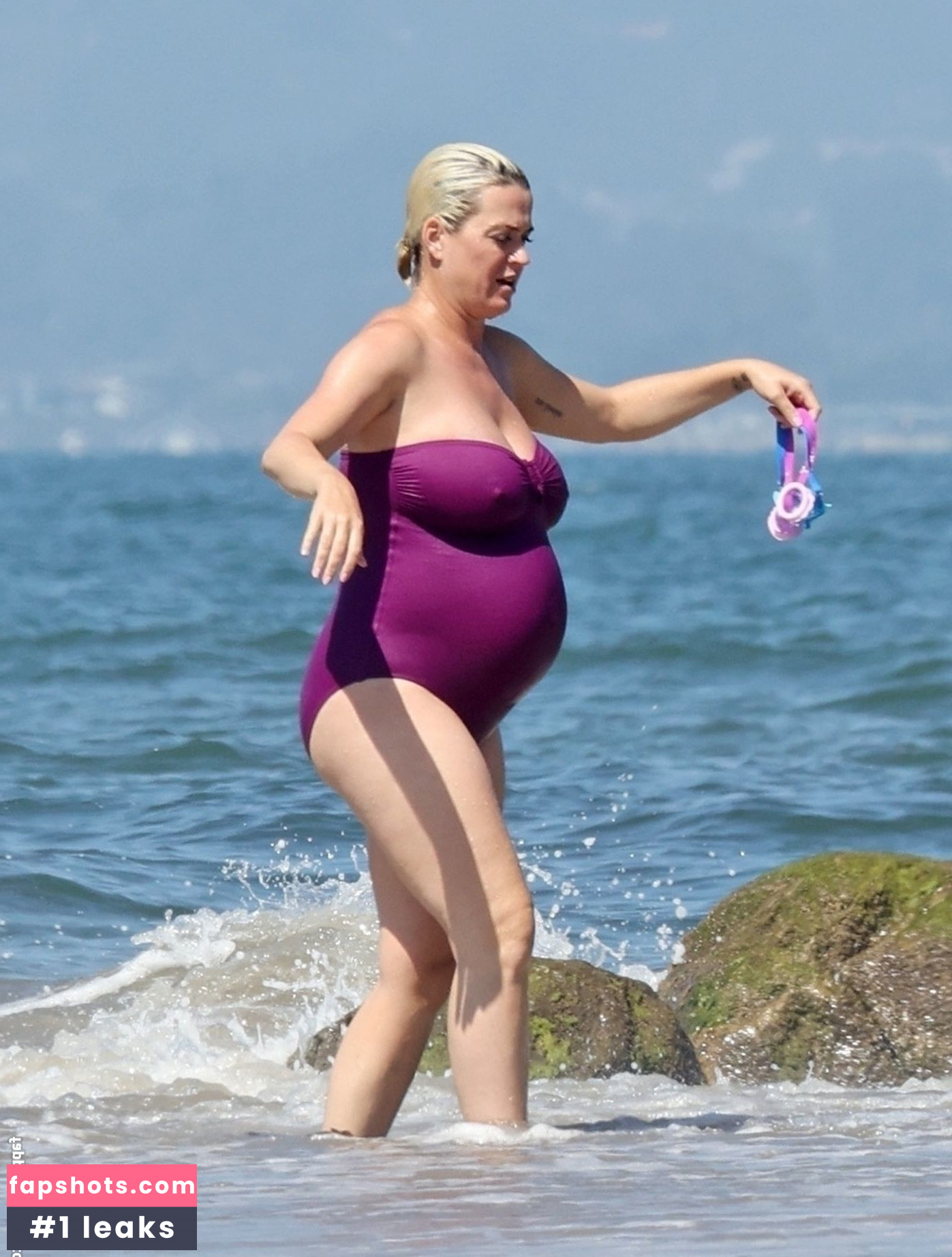 Katy Perry gallery photo #3734