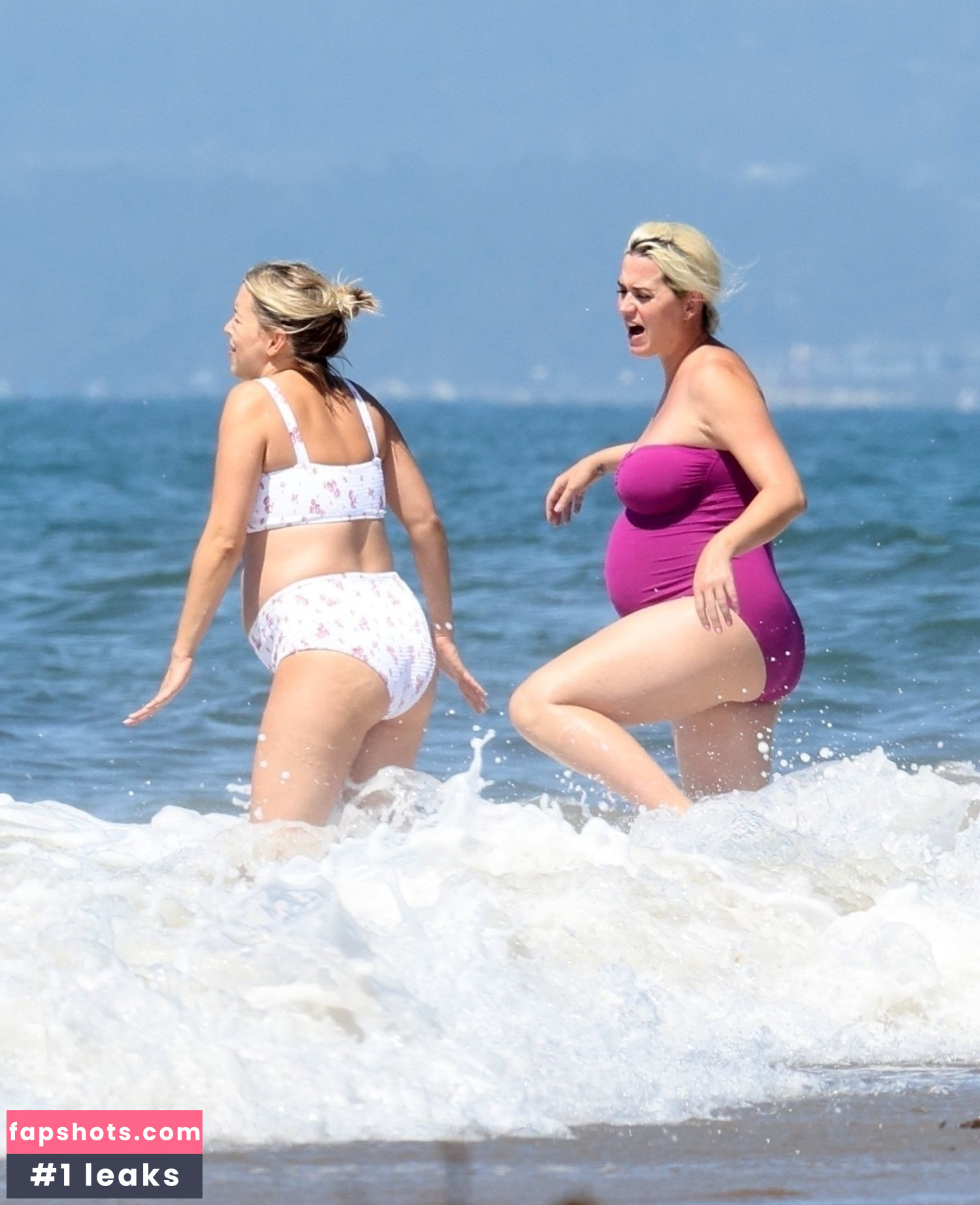 Katy Perry gallery photo #3738