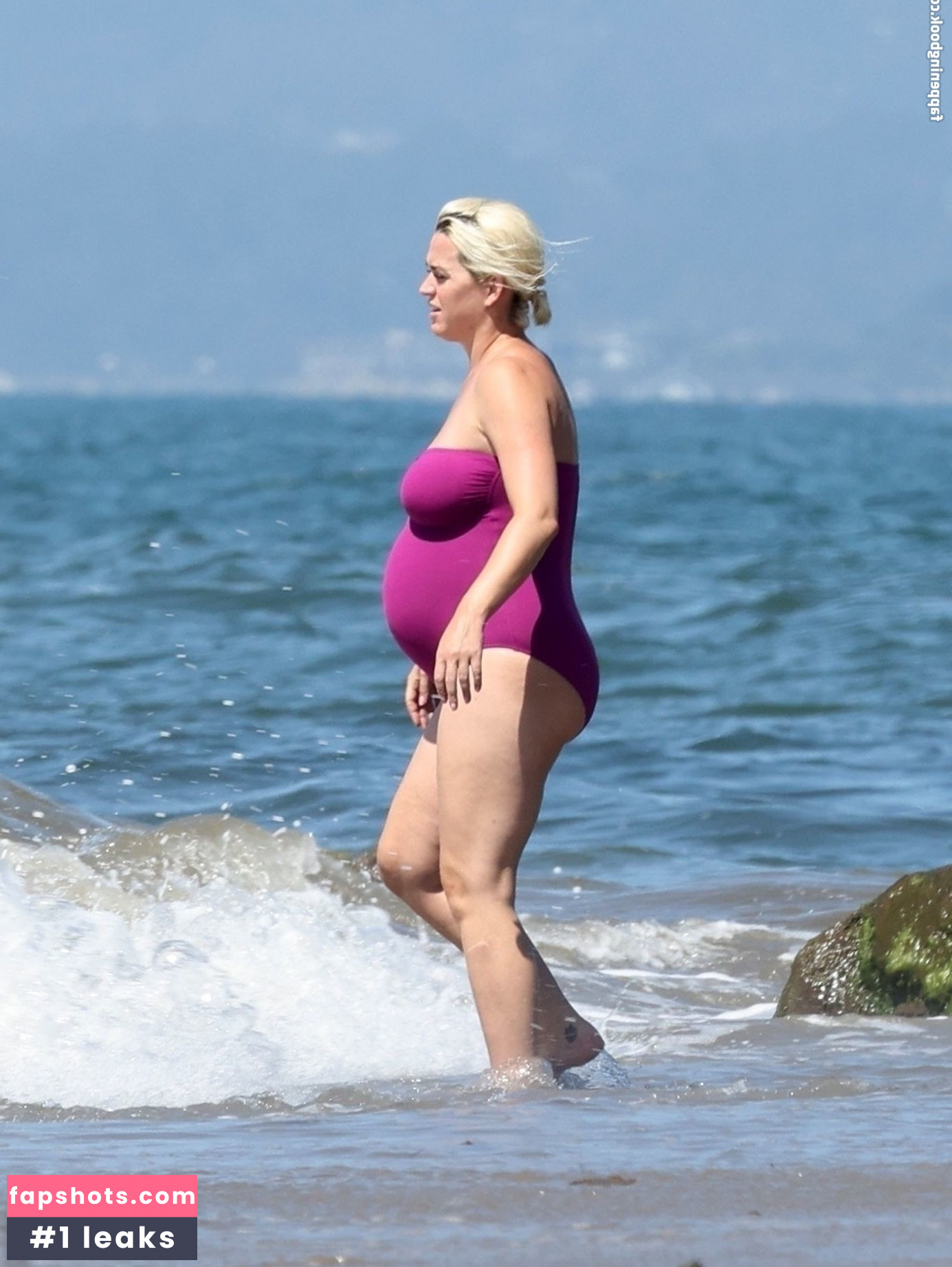 Katy Perry gallery photo #3749