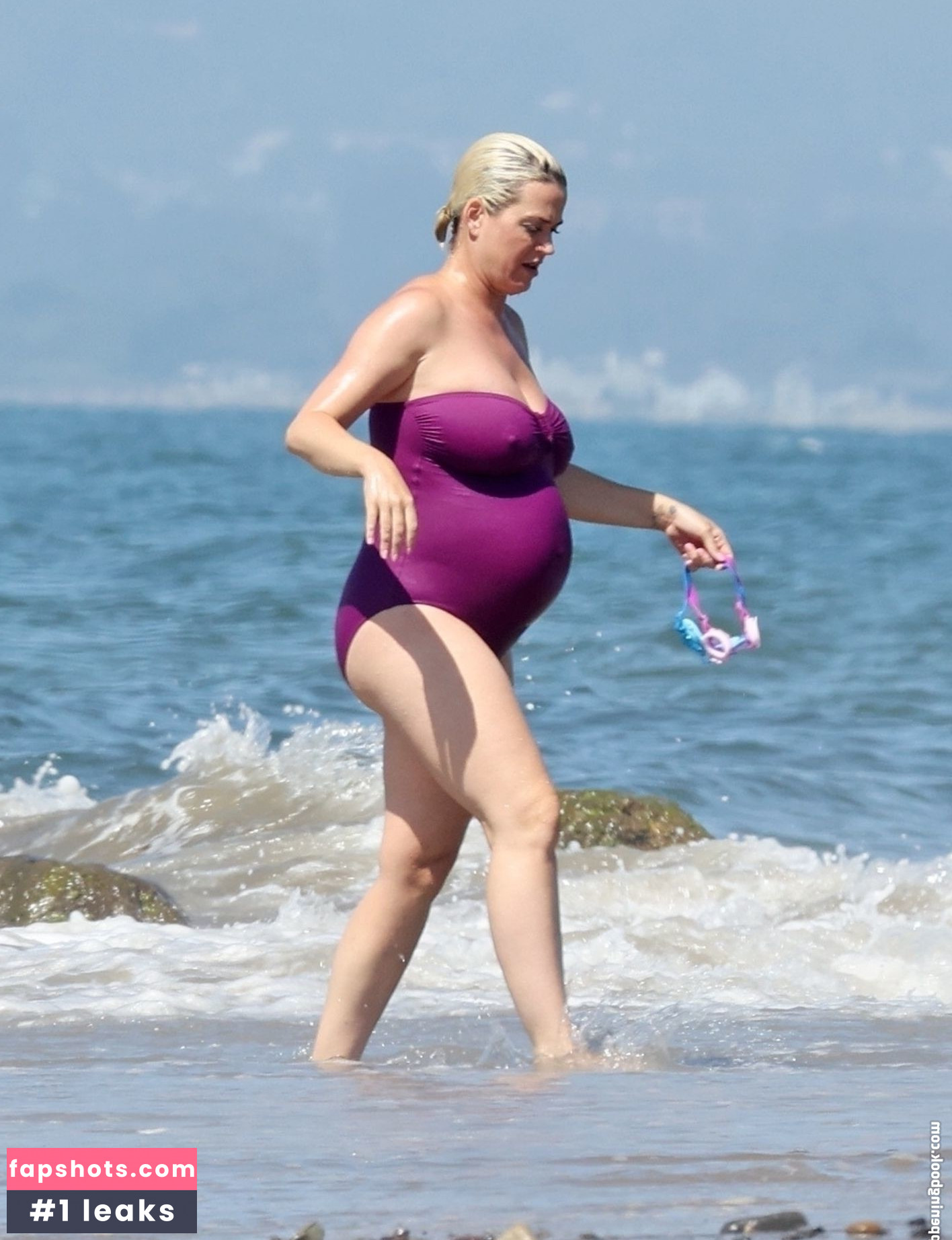 Katy Perry gallery photo #3751