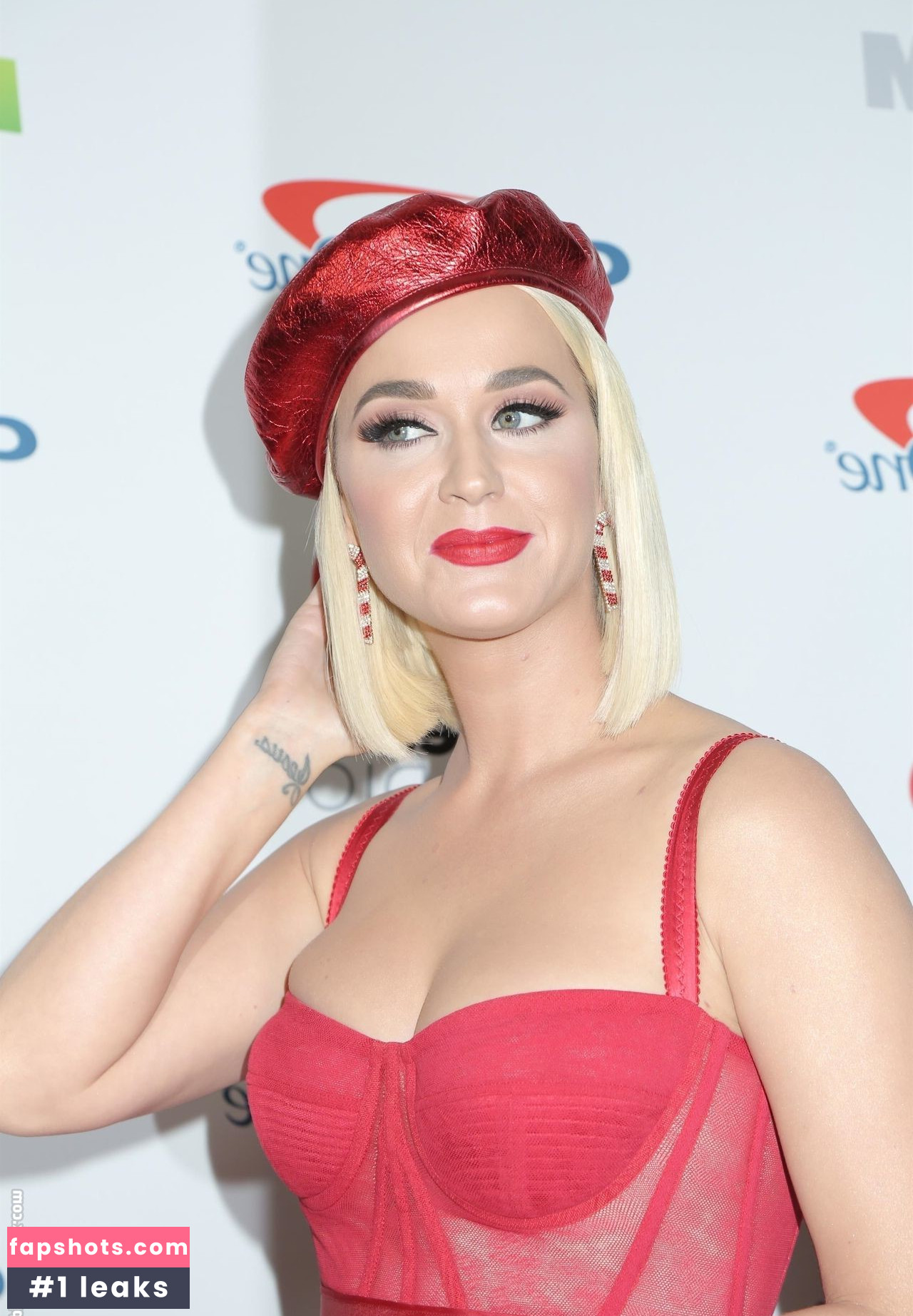 Katy Perry gallery photo #3868