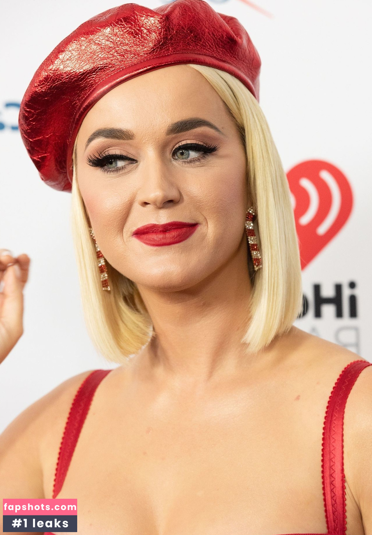 Katy Perry gallery photo #3887