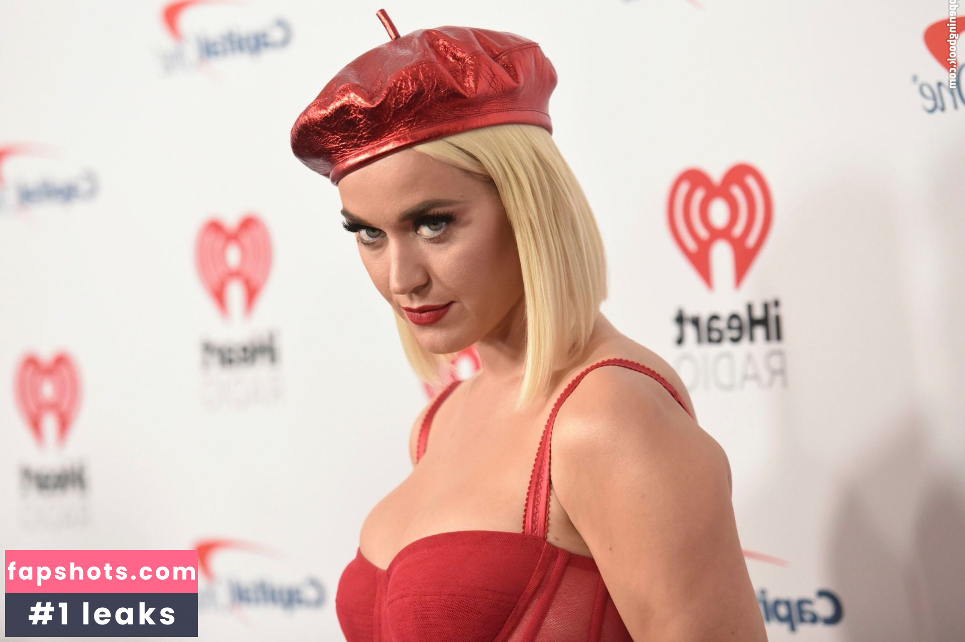 Katy Perry gallery photo #3912