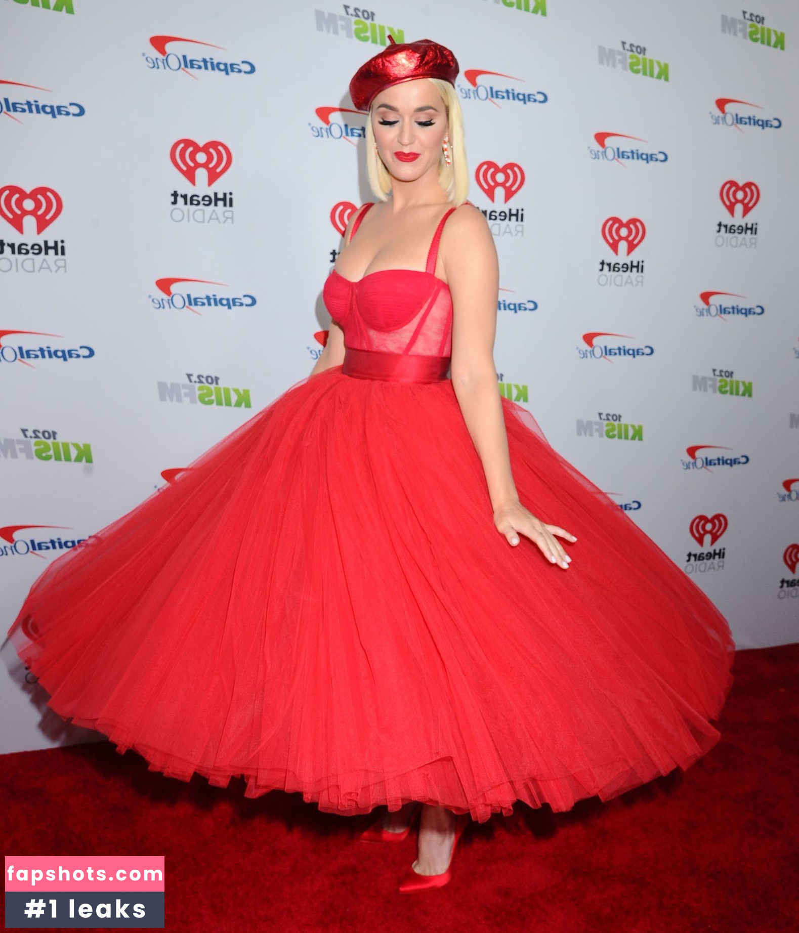Katy Perry gallery photo #3939