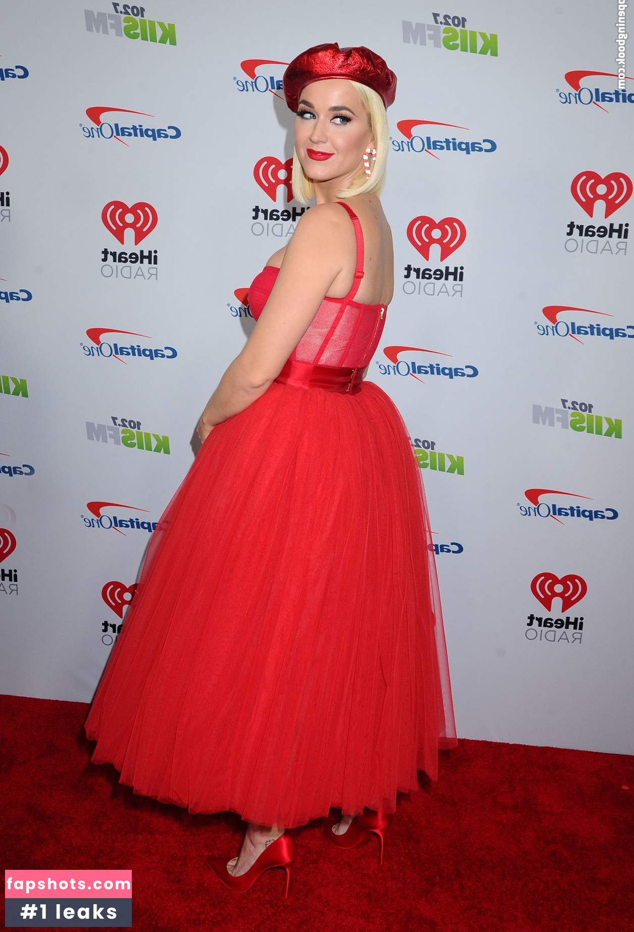 Katy Perry gallery photo #3946
