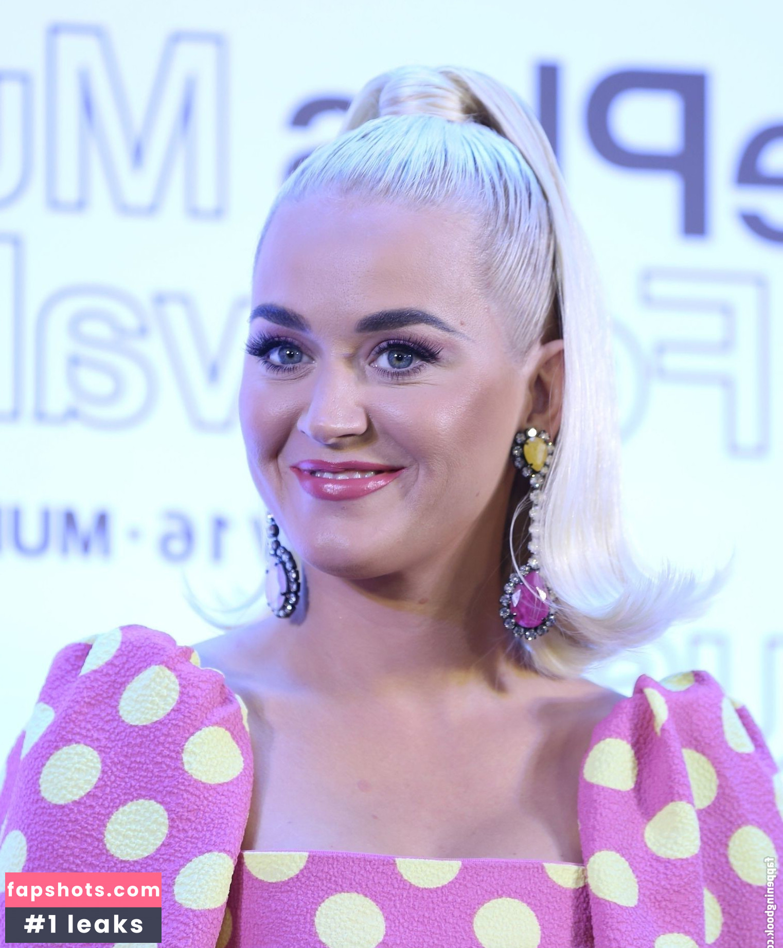 Katy Perry gallery photo #3976