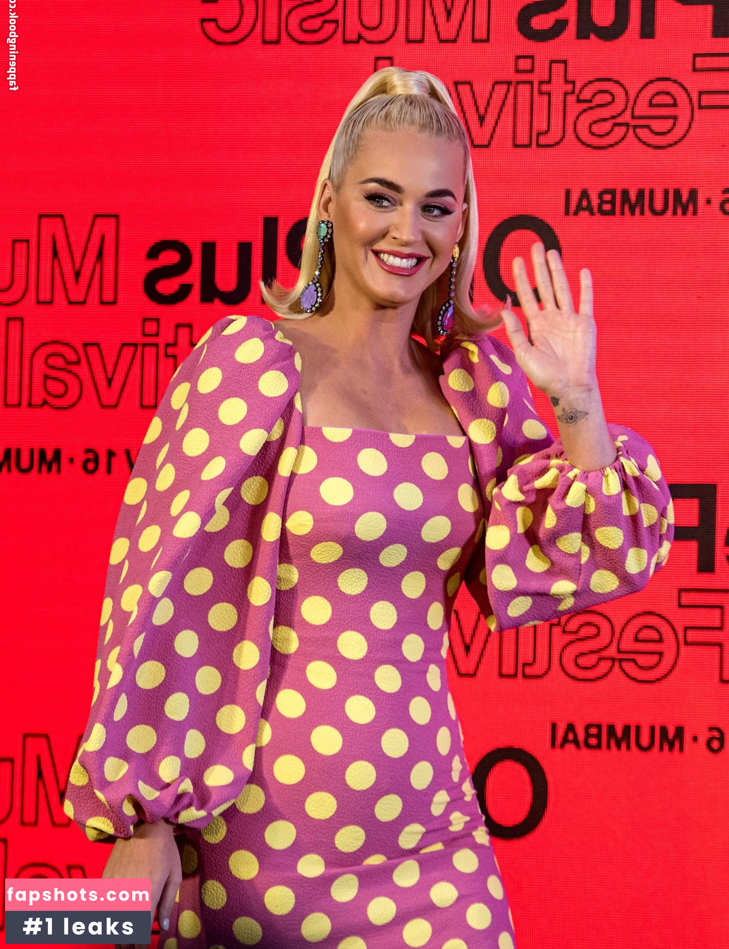 Katy Perry gallery photo #3981