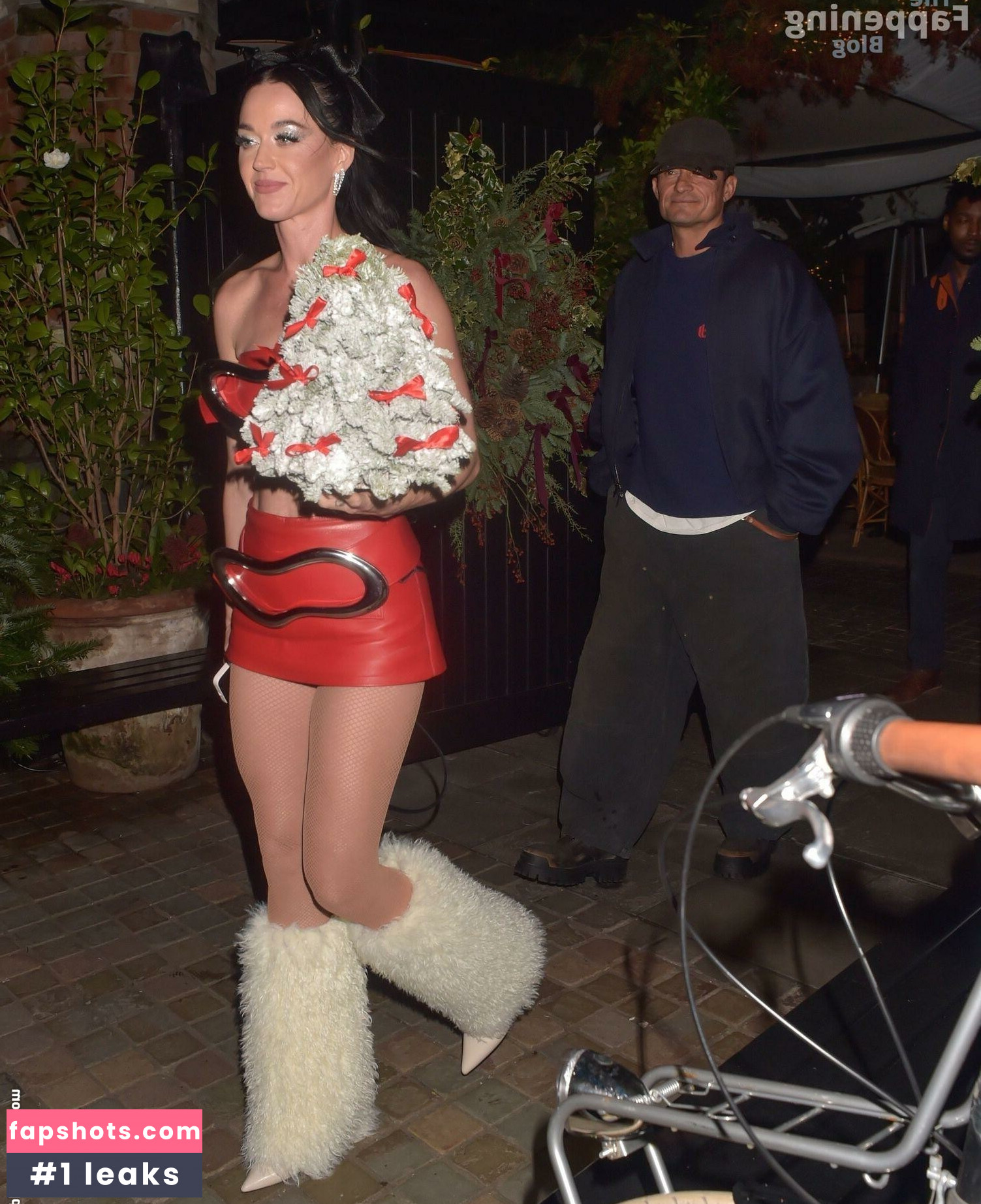 Katy Perry gallery photo #413