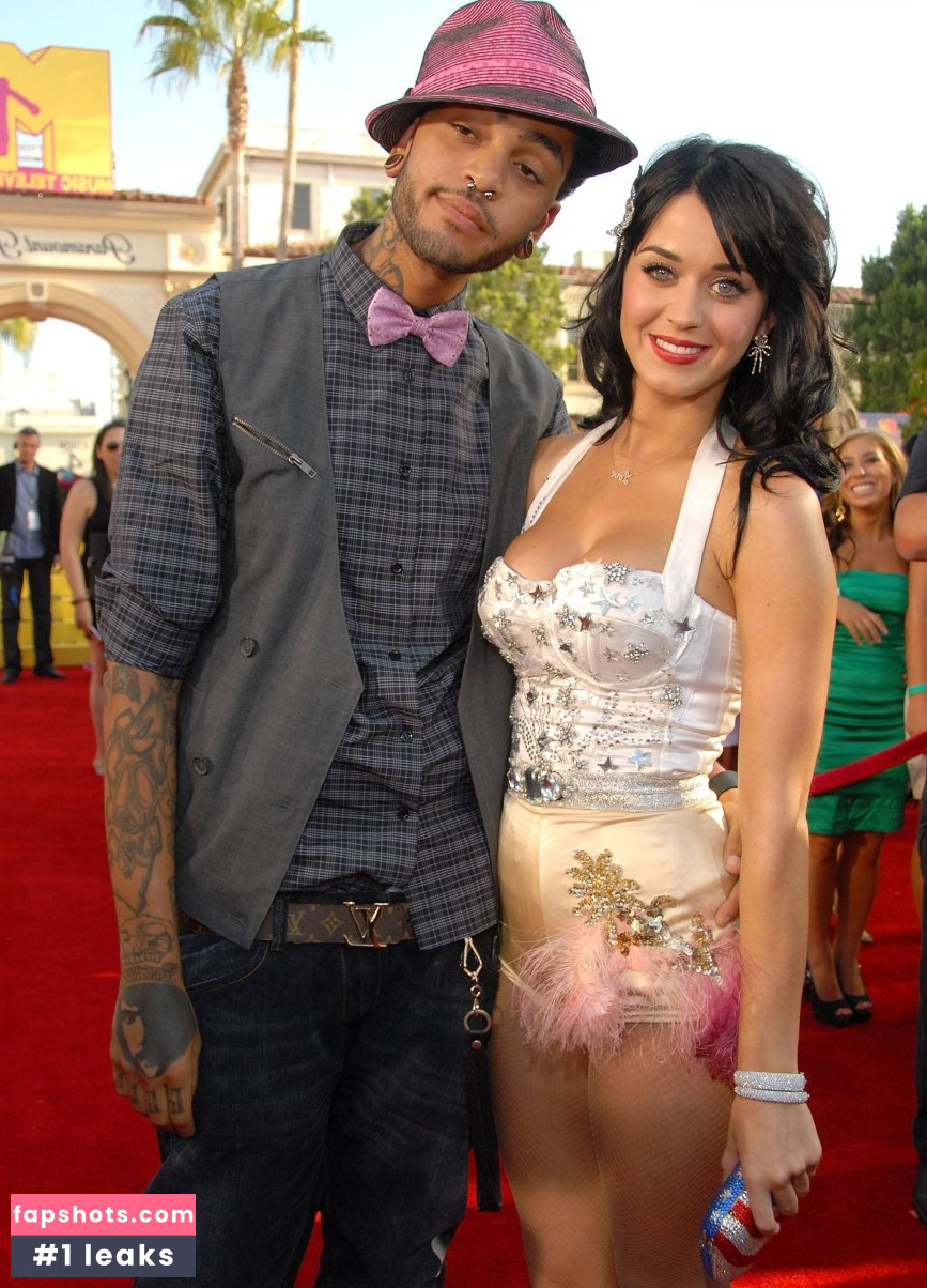 Katy Perry gallery photo #4380