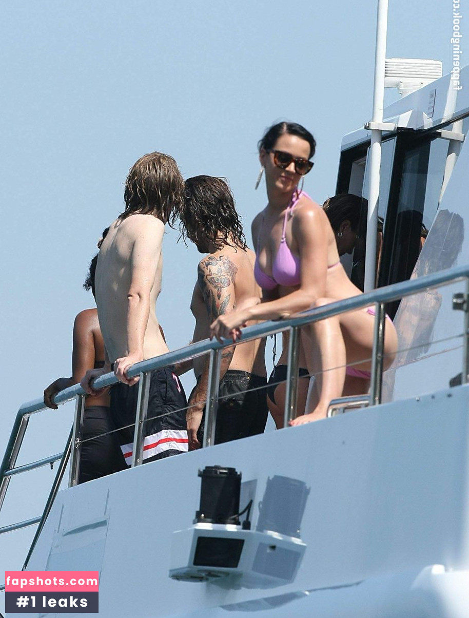 Katy Perry gallery photo #4483