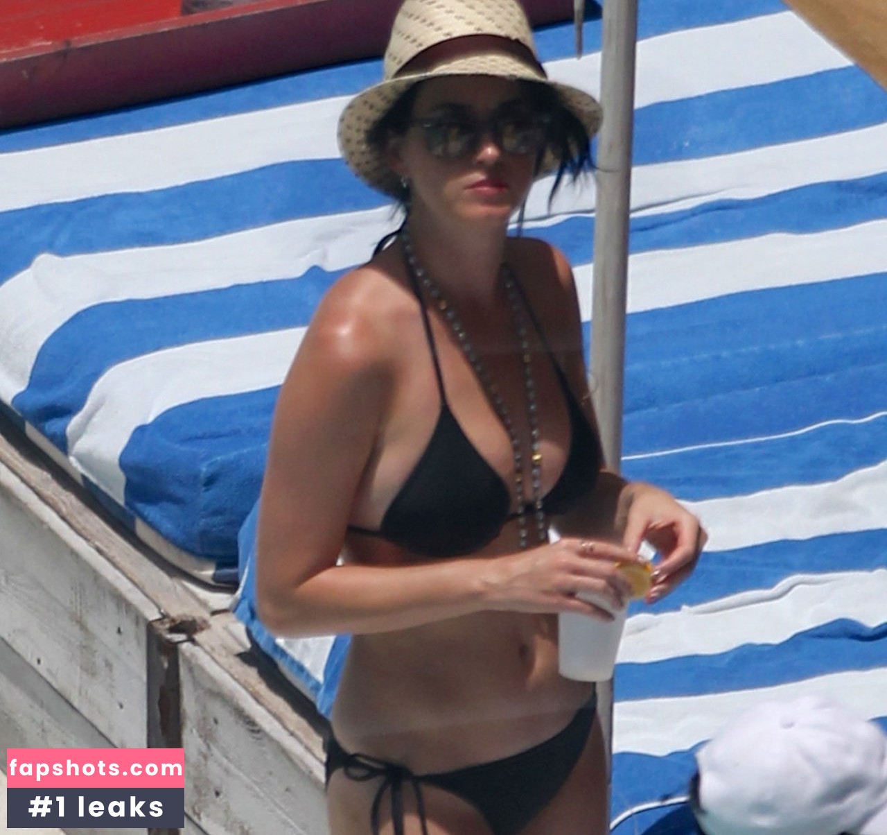 Katy Perry gallery photo #4563