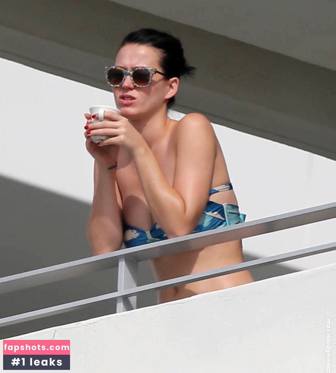Katy Perry gallery photo #4595