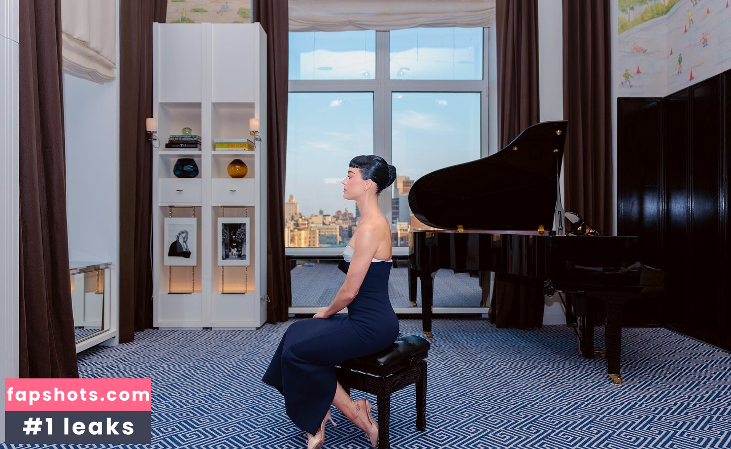 Katy Perry gallery photo #52