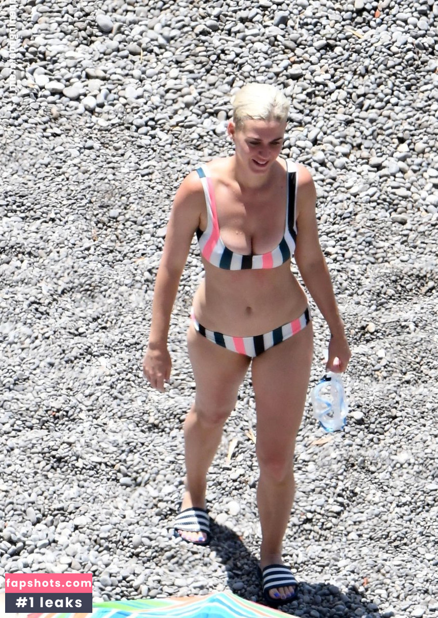 Katy Perry gallery photo #5144