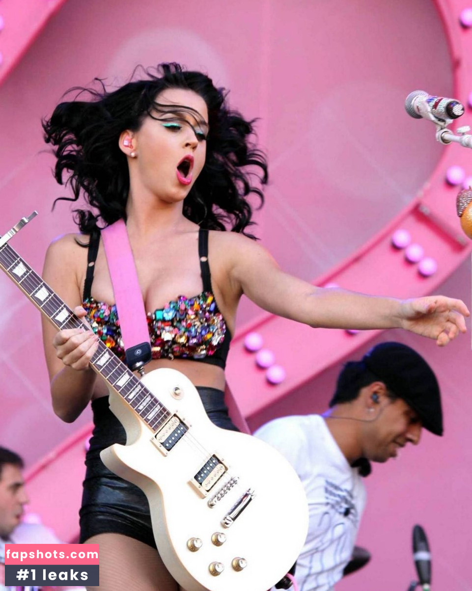 Katy Perry gallery photo #5171