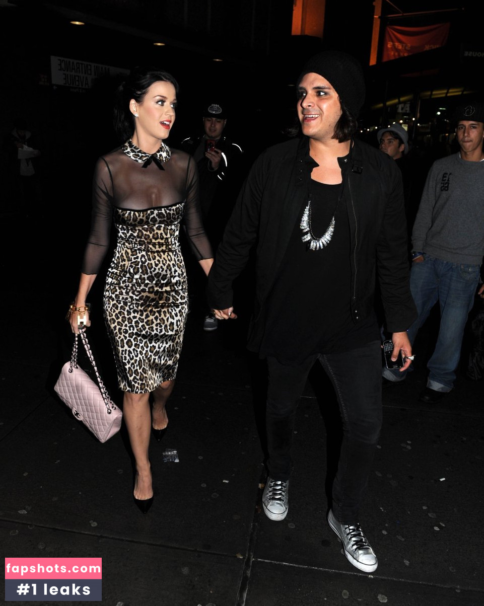 Katy Perry gallery photo #5178