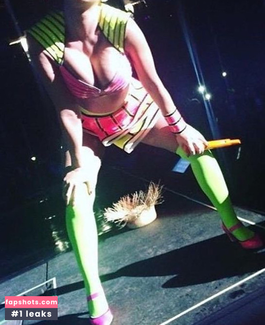 Katy Perry gallery photo #5366