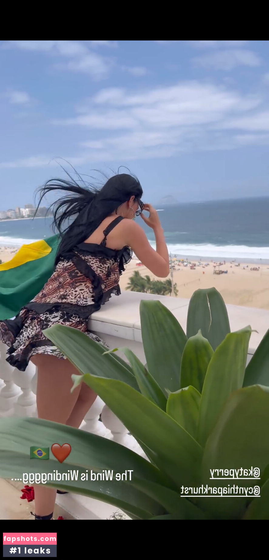 Katy Perry gallery photo #540