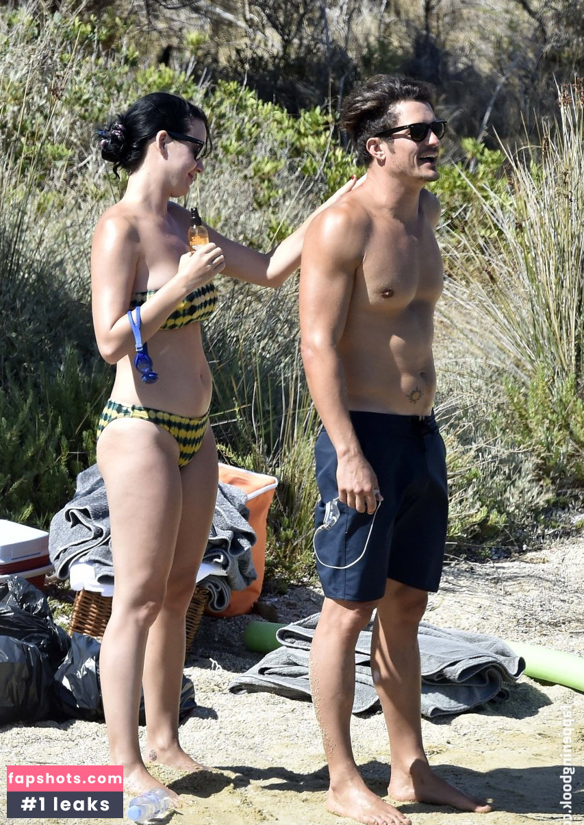 Katy Perry gallery photo #5392