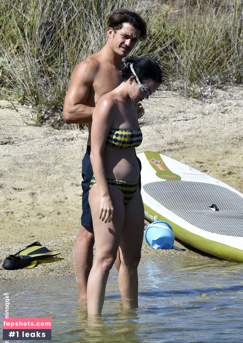 Katy Perry gallery photo #5393